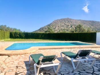 Chalet privado con piscina y barbacoa - Apartamento en La Xara